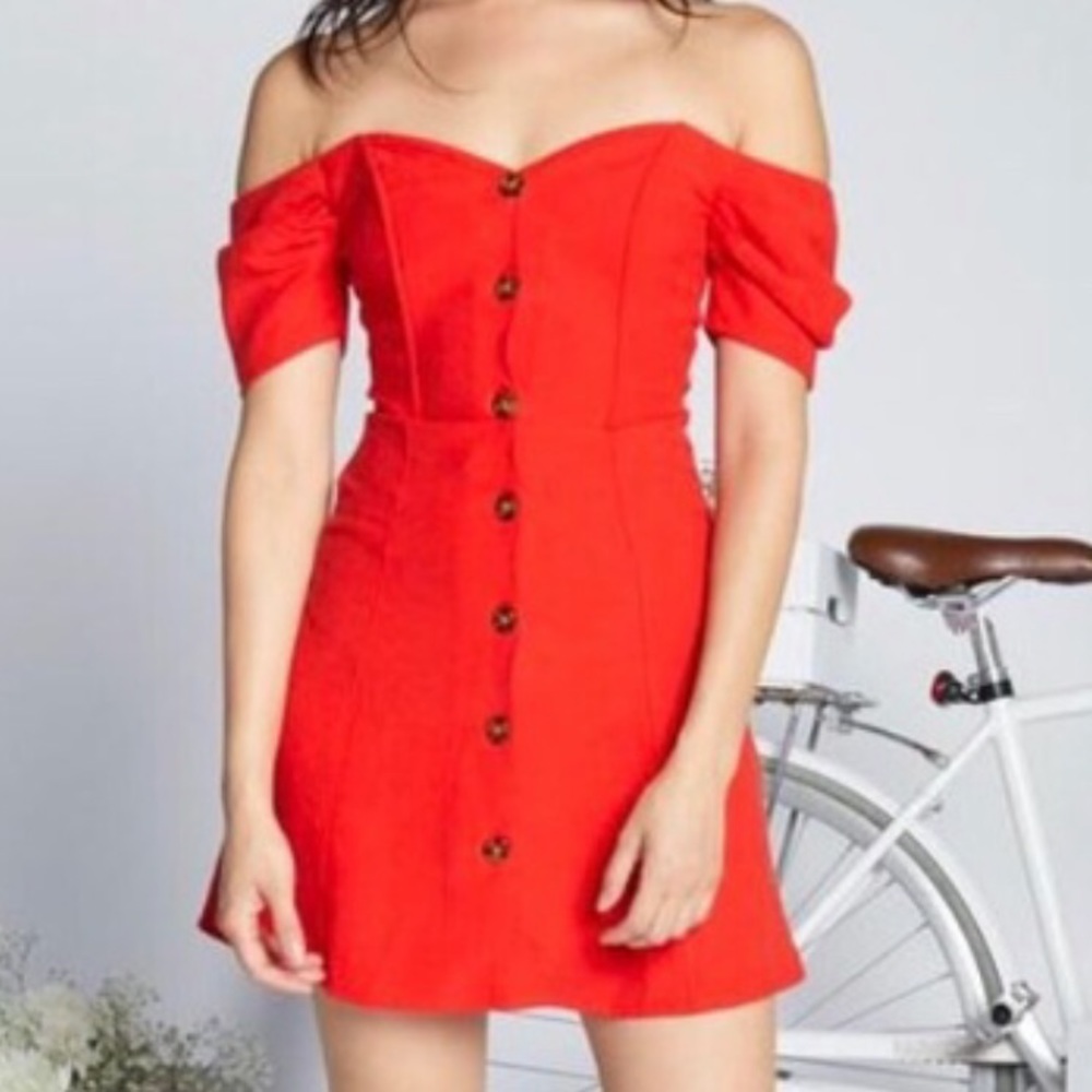 NWT EGGIE Red Dress